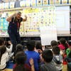 Teacher Gloria Perez in March 2020 teaching Rule of 3 at Las Palmitas Elementary. (UCR/Sandra Baltazar Martínez)